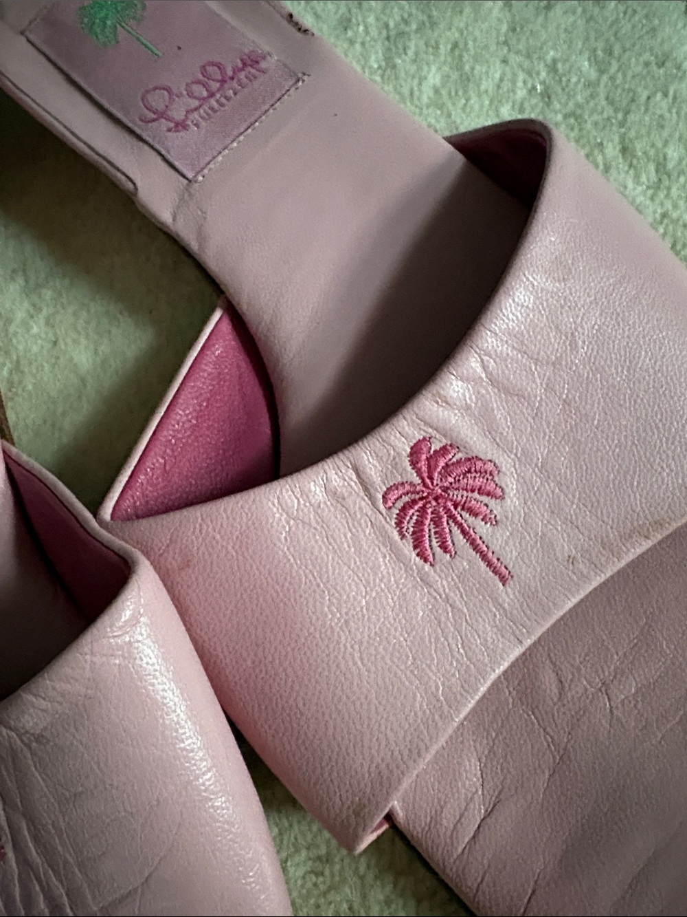 Lilly Pulitzer Pink Palm Leather Slide Sandals - Picture 4 of 4